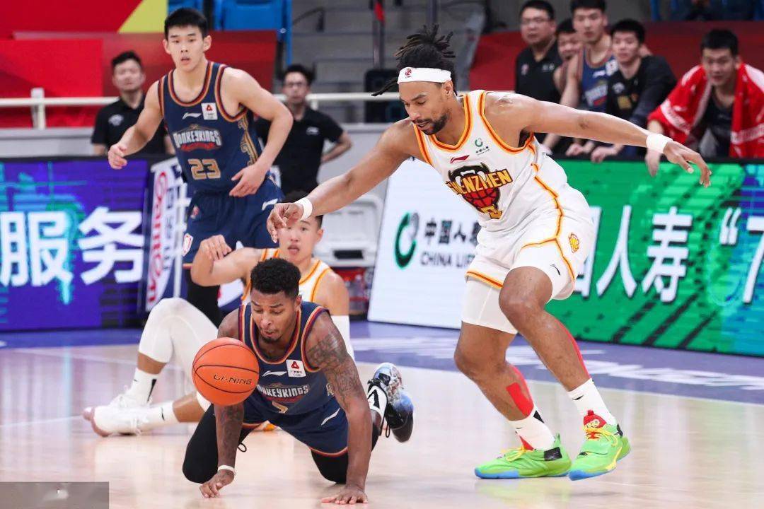 包含CBA常规赛赛程吃紧，圣保罗关键战刷新队史纪录，值得警惕，医务组通报恢复的词条