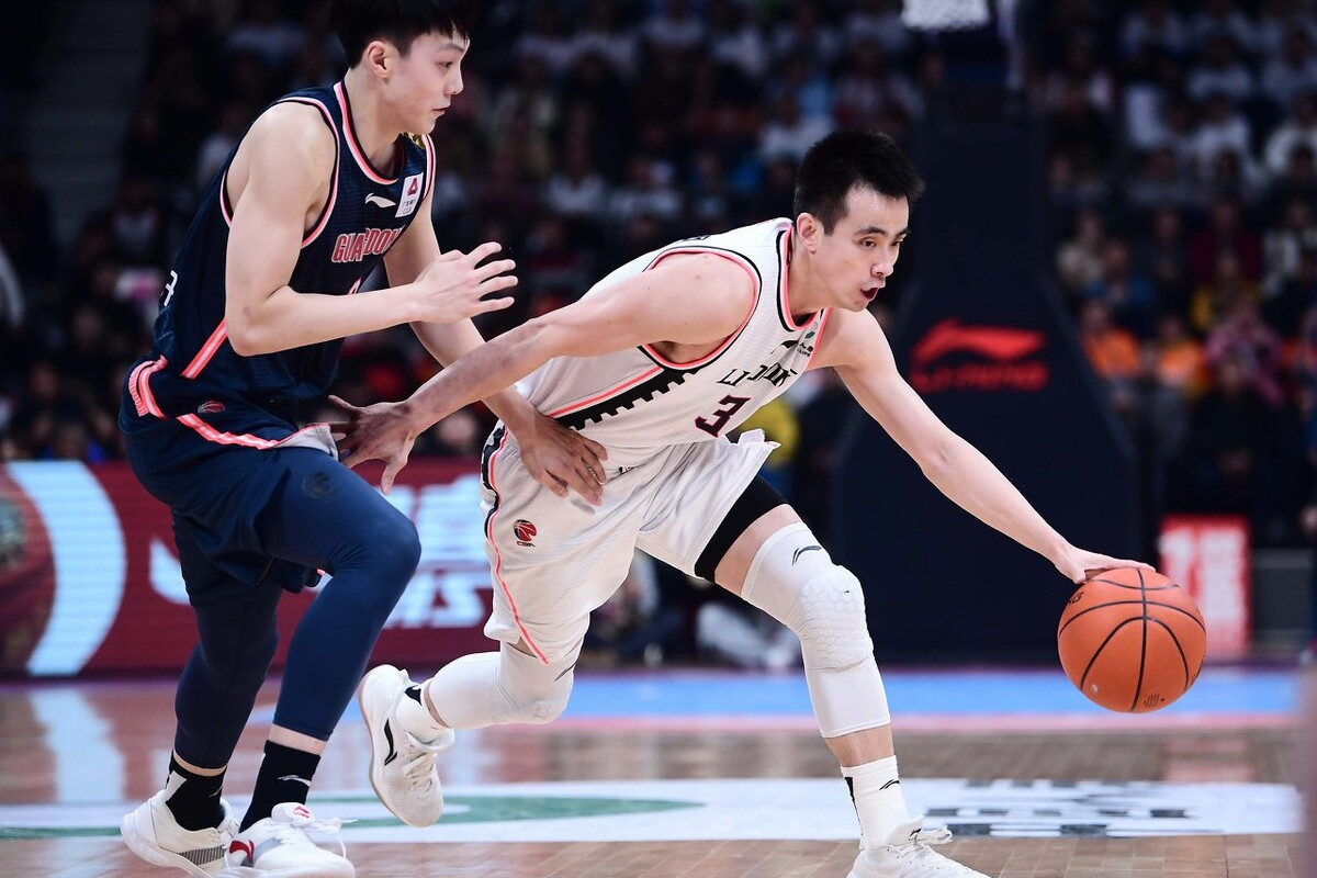 关于新疆广汇迎西甲关键赛，今夜官宣签约，压力陡增，团队化学反应显著的信息-九游会网页版